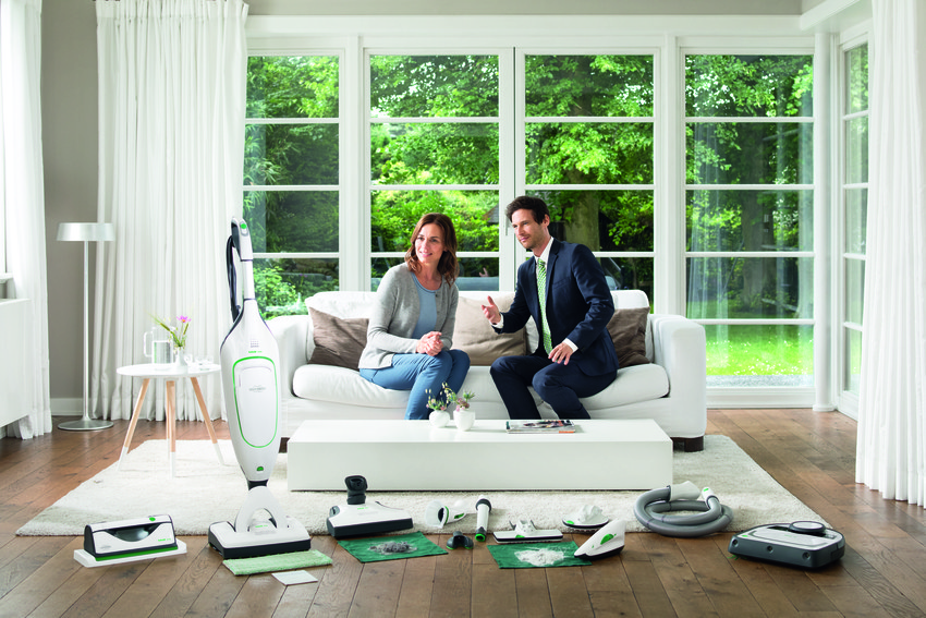 1700041_lifestyle_vk_sp600_male_advisor_range_after_demo_378-scr.jpg